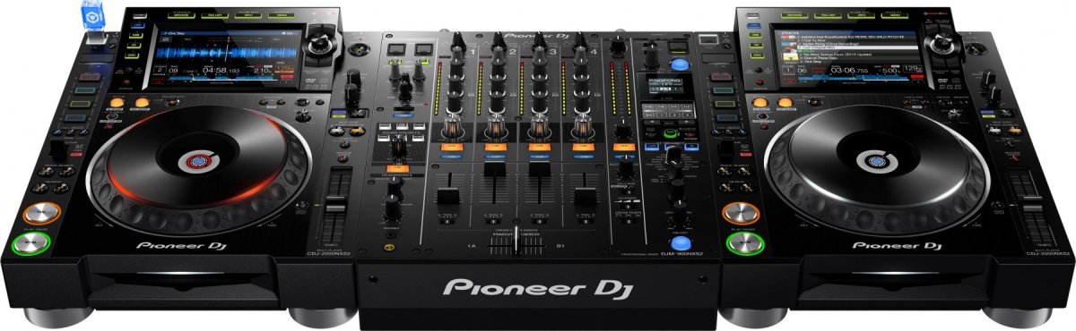 PioneerDJ DJM-900NXS2 4 kanałowy DJ mixer PioneerDJ DJM-900NXS2 4 kanałowy DJ mixer