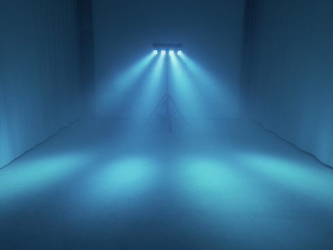 EUROLITE LED KLS-180 - Zestaw oświetleniowy