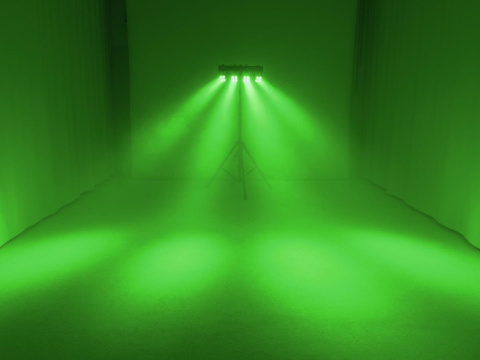 EUROLITE LED KLS-180 - Zestaw oświetleniowy
