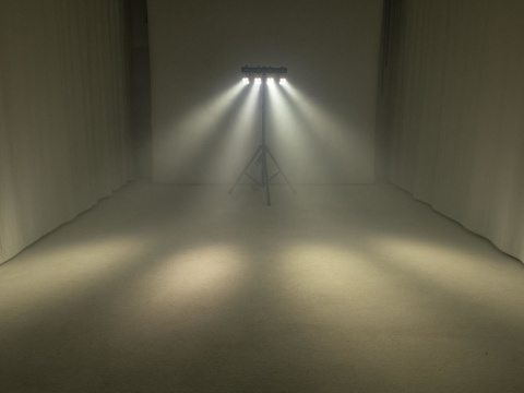 EUROLITE LED KLS-180 - Zestaw oświetleniowy
