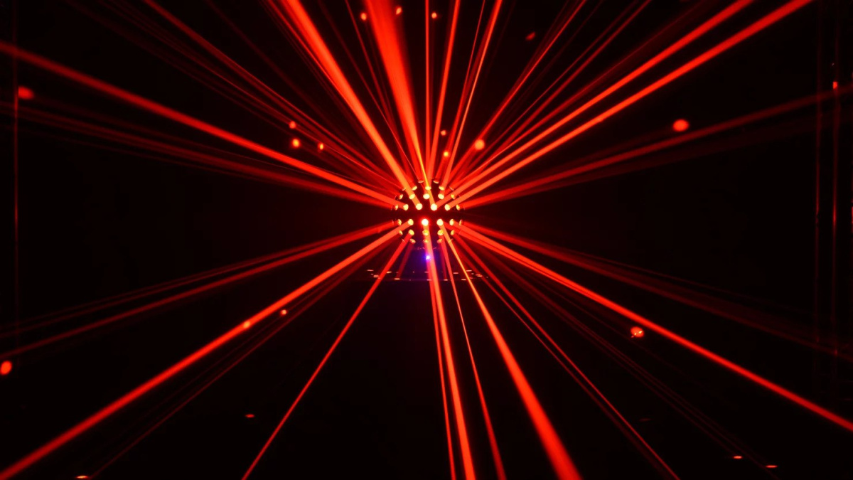 ChauvetDJ Rotosphere Q3 efekt LED ChauvetDJ Rotosphere Q3 efekt LED