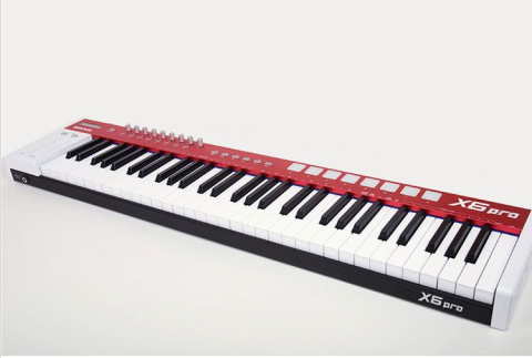 MIDIPLUS- X6 PRO Klawiatura sterująca - kontroler USB / MIDI z półważoną klawiaturą
