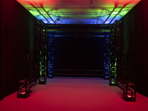 EUROLITE LED RELEKTOR TL-4 QCL RGB+UV