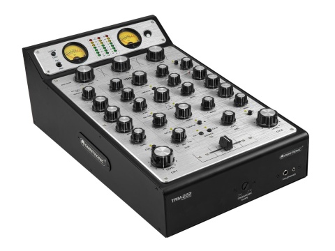 OMNITRONIC TRM-222 – 2-kanałowy Mikser Rotary – Poczuj Klasyczne Brzmienie na Nowo | Lfx.com.pl OMNITRONIC TRM-222 – 2-kanałowy Mikser Rotary – Poczuj Klasyczne Brzmienie na Nowo | Lfx.com.pl