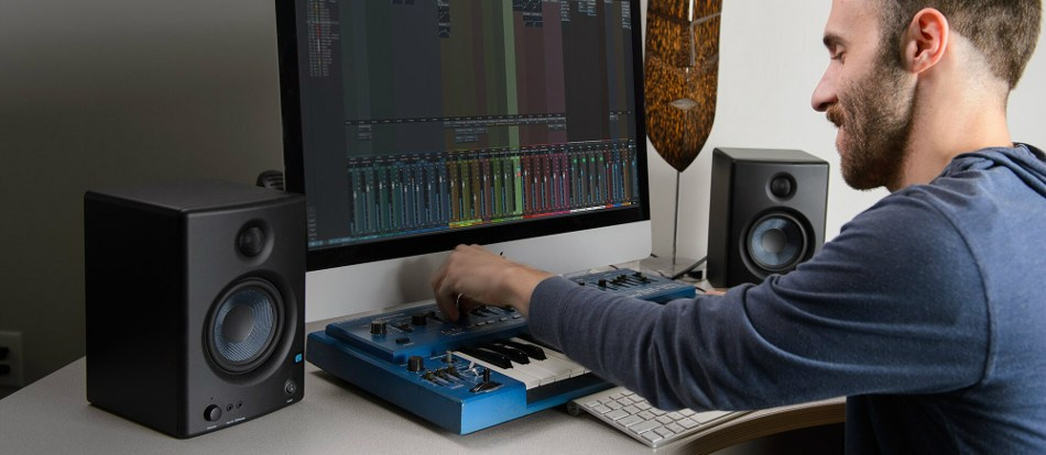 PreSonus ERIS E4.5 - Para Monitorów Aktywnych PreSonus ERIS E4.5 - Para Monitorów Aktywnych