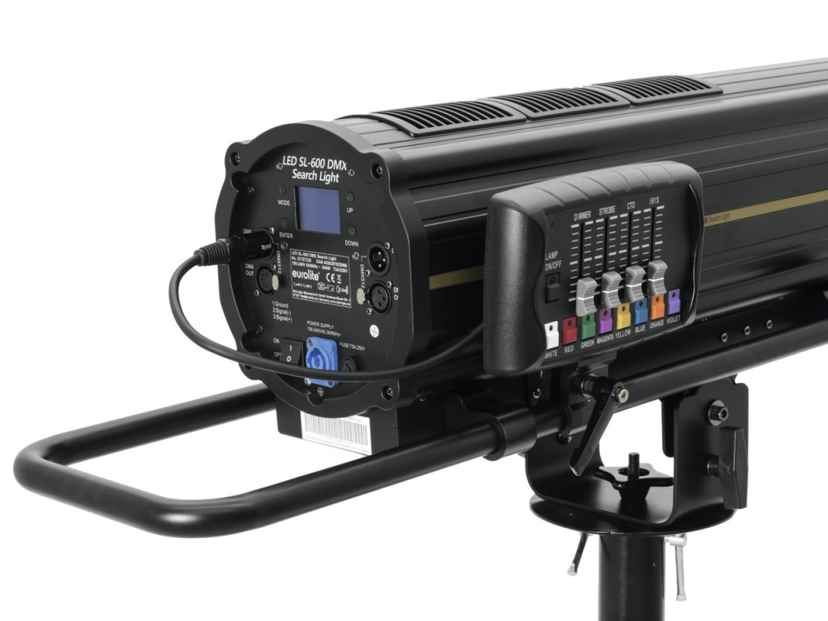 Eurolite - Reflektor prowadzący LED SL-600 DMX Search Light Eurolite - Reflektor prowadzący LED SL-600 DMX Search Light