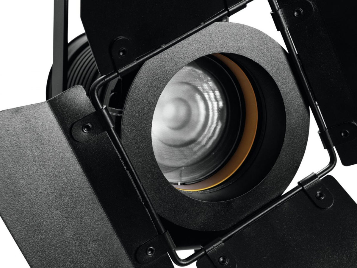 Eurolite - Reflektor teatralny LED THA-20PC TRC Theater-Spot bk Eurolite - Reflektor teatralny LED THA-20PC TRC Theater-Spot bk