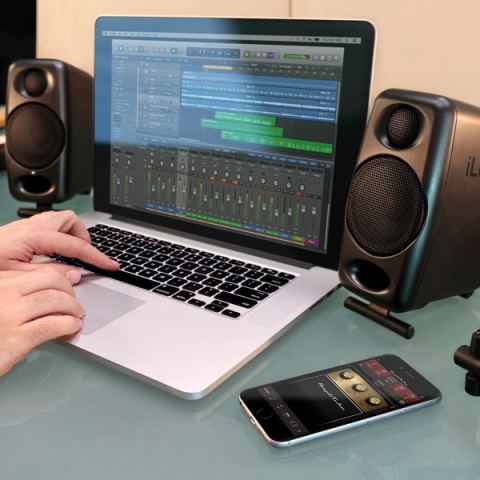 IK iLoud Micro Monitor – para monitorów aktywnych IK iLoud Micro Monitor – para monitorów aktywnych